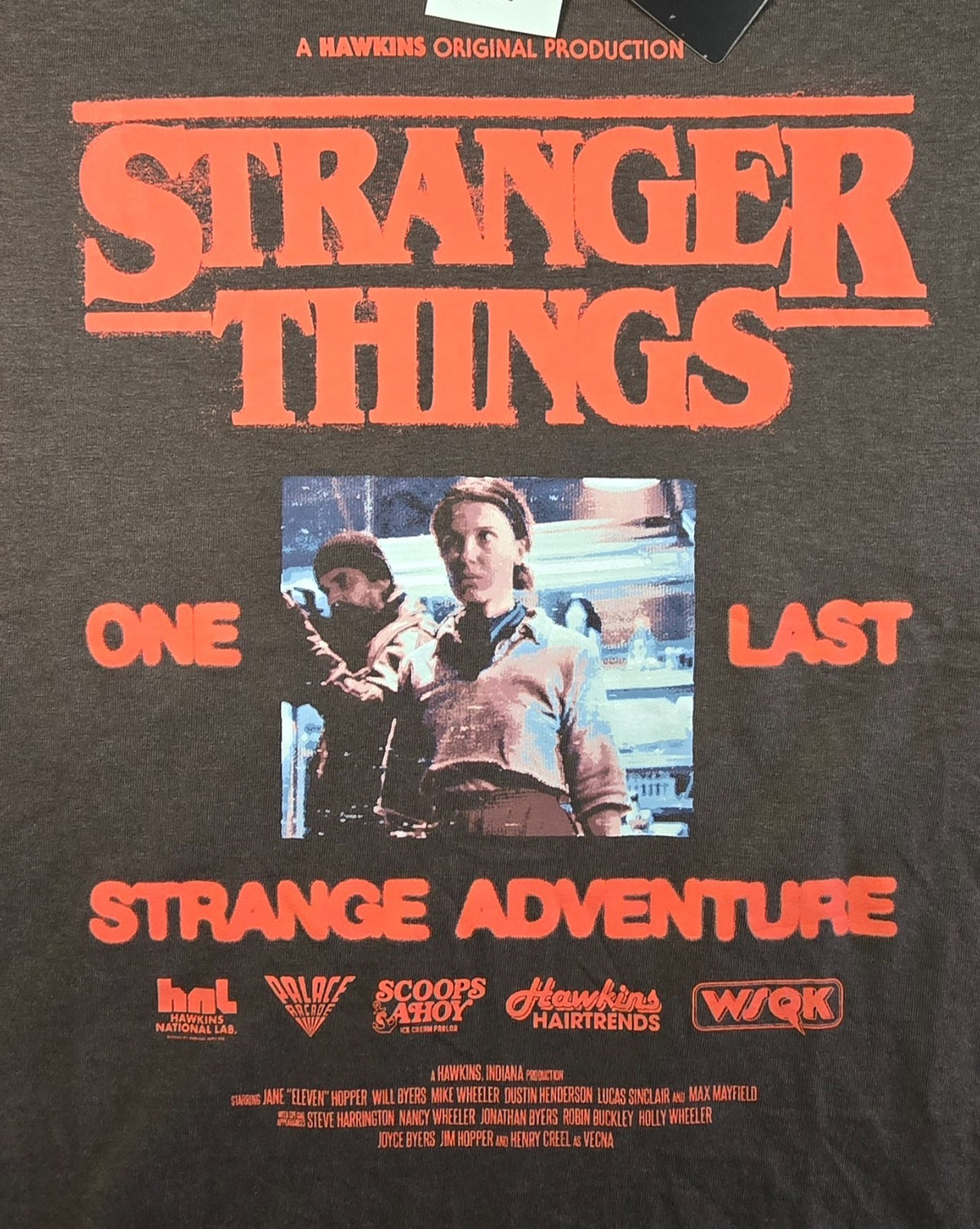 Stranger Things T Shirt 2XL One Last Strange Adventure Netflix Hawkins Graphic T