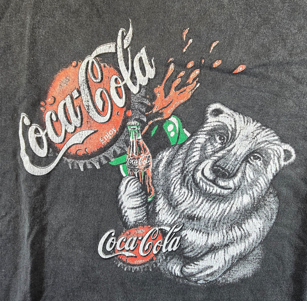 Coca Cola T Shirt Black Polar Bear Graphic Coke Retro Style Tee 54cm Chest