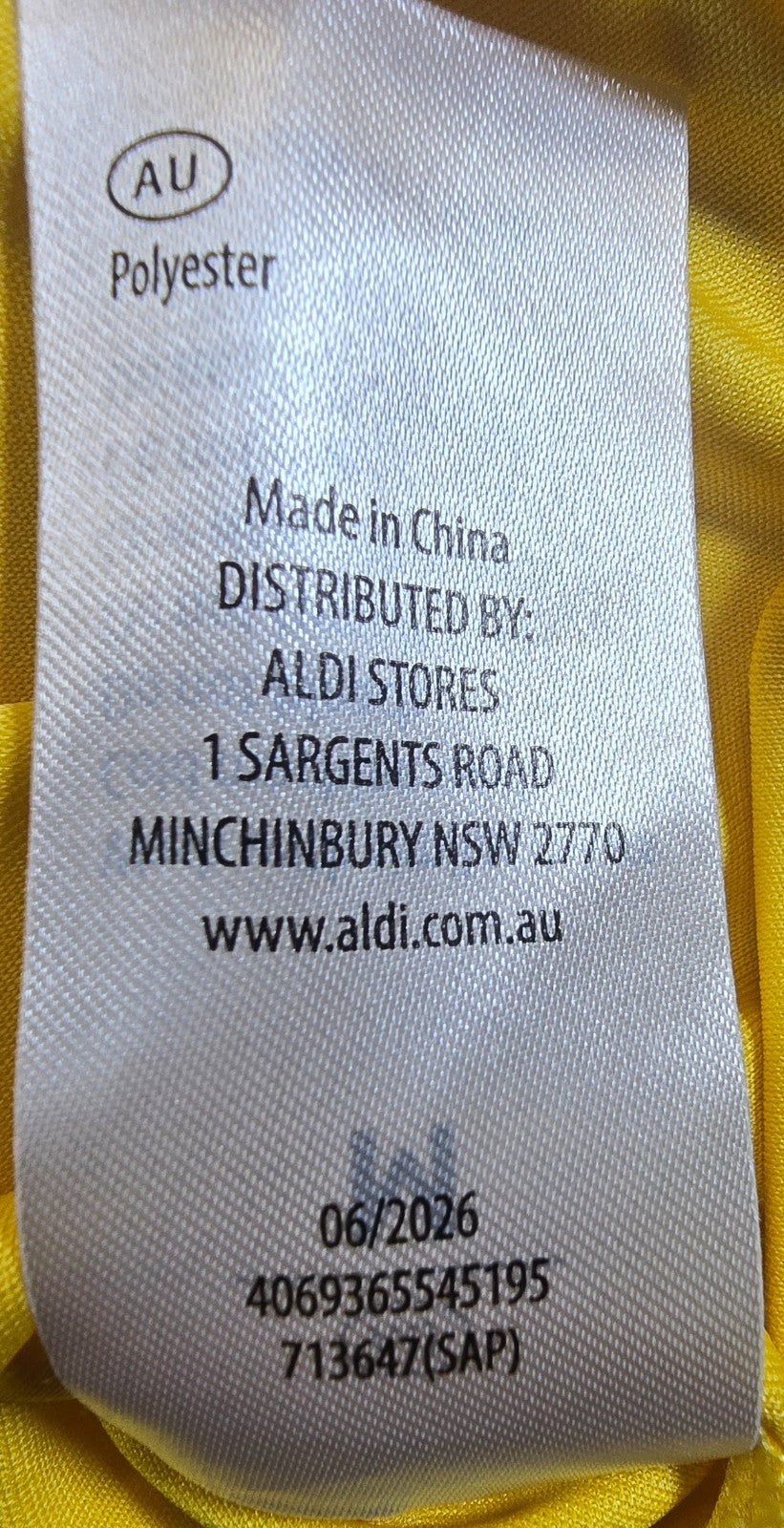 FIFA Australia Socceroos Football Jersey Medium M Yellow Official Licensed NWT
