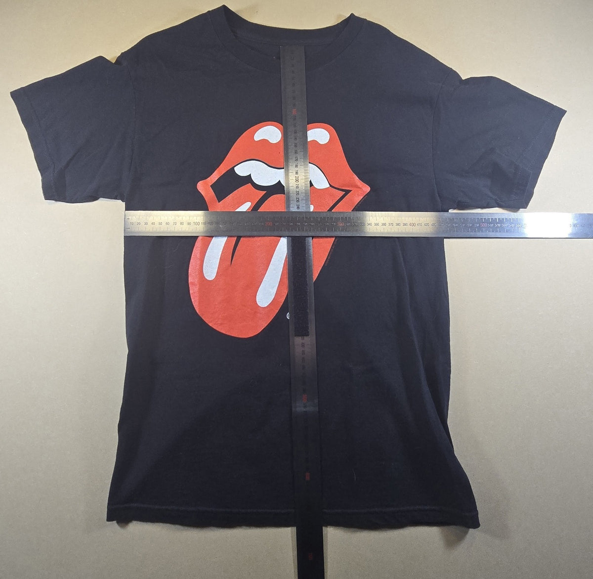 Rolling Stones T Shirt Medium M Black Tongue Logo Official 2009 Band Tee
