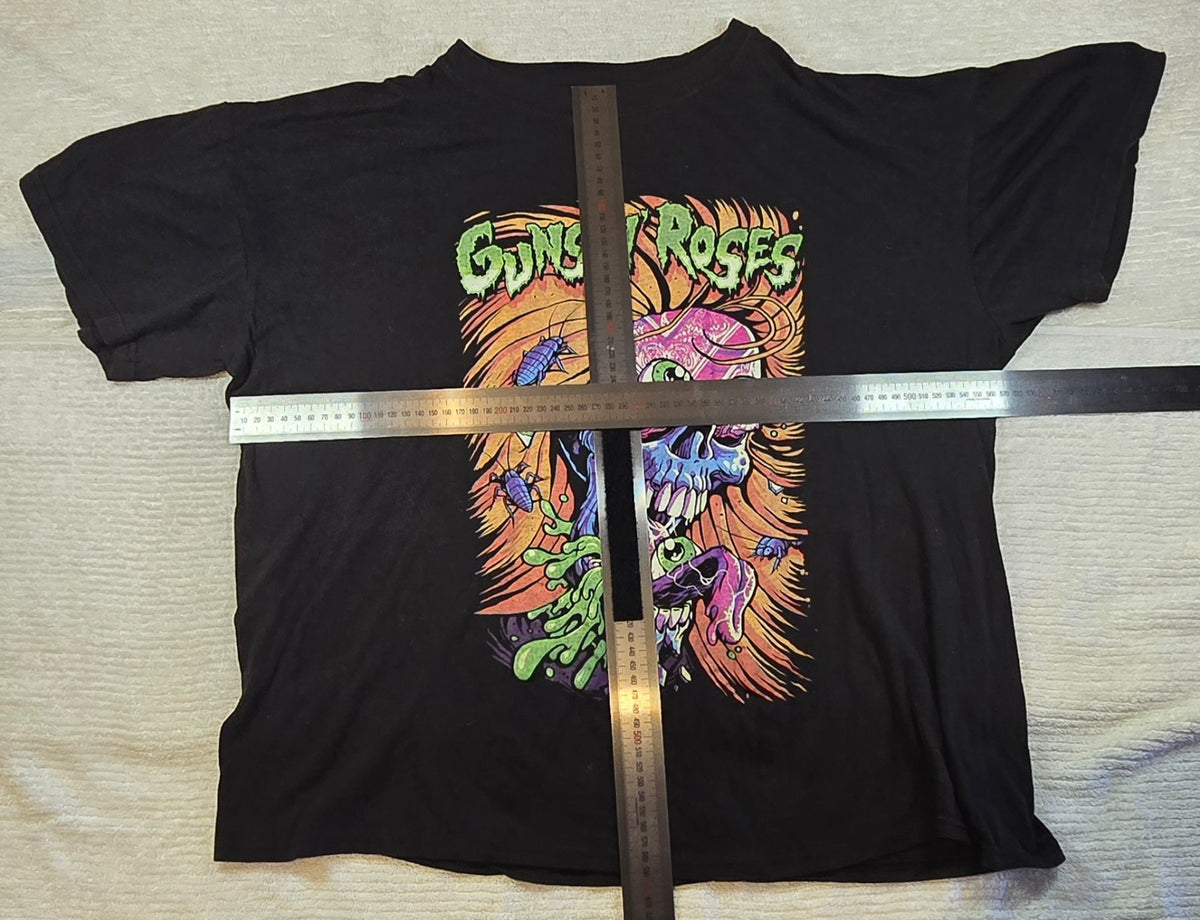 Guns N Roses T-Shirt Black Graphic Tee Skull Rock Band GNR Heavy Metal Music Sm