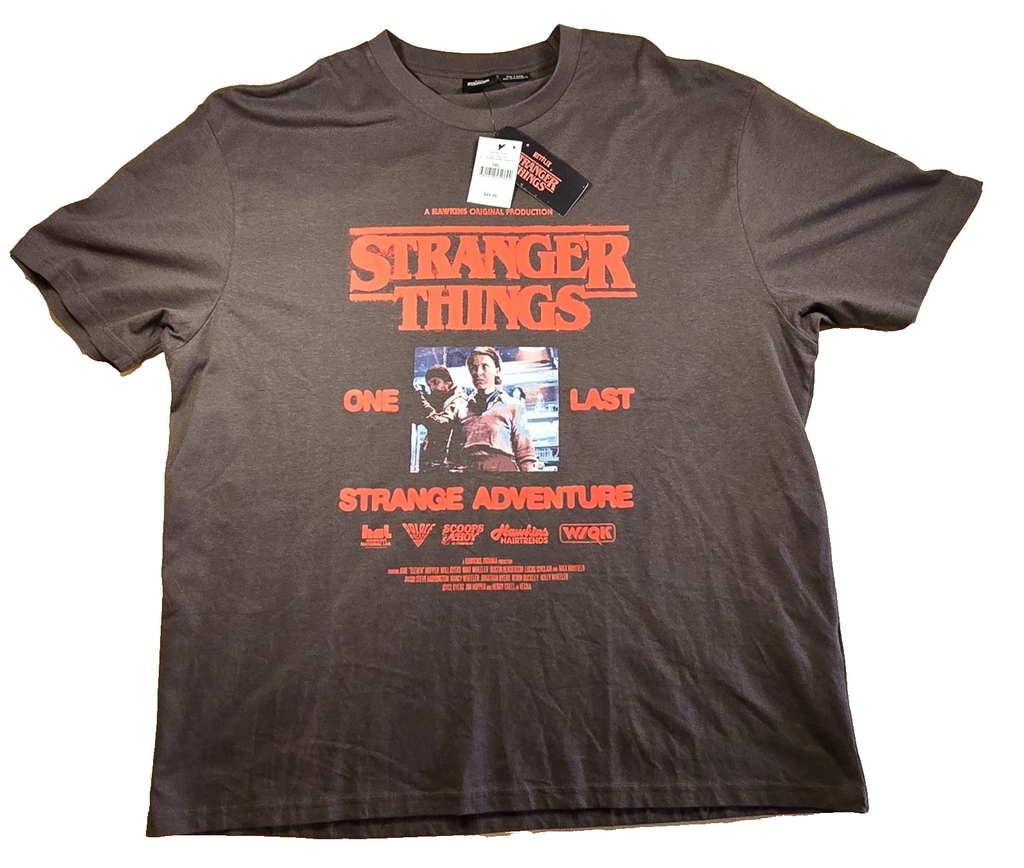 Stranger Things T Shirt 2XL One Last Strange Adventure Netflix Hawkins Graphic T