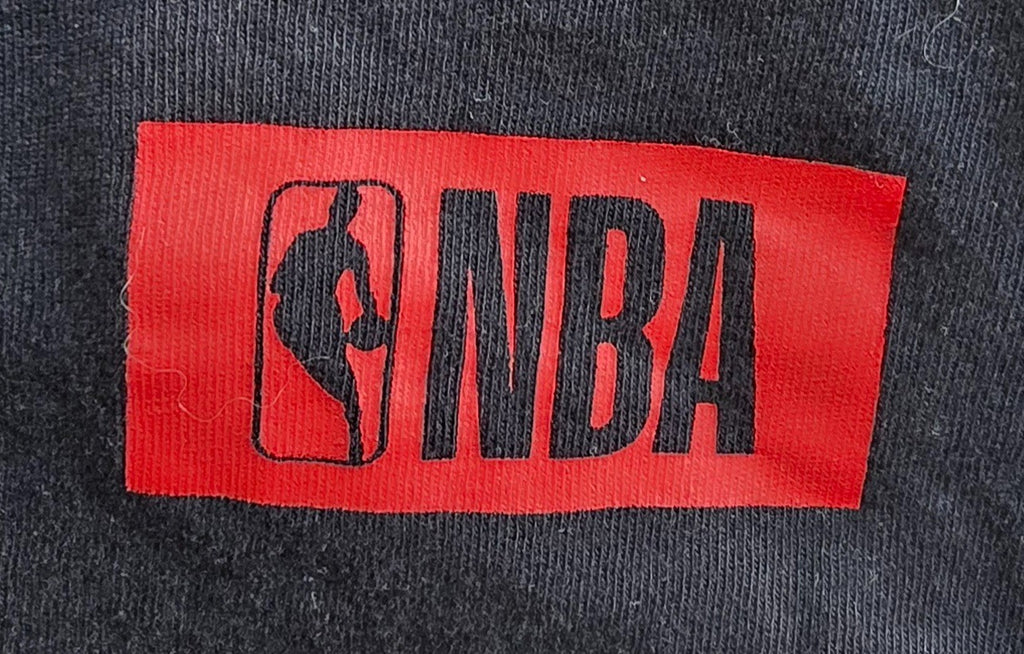 Chicago Bulls Youth T Shirt Size 14 Black NBA Basketball Unisex Kids Tee