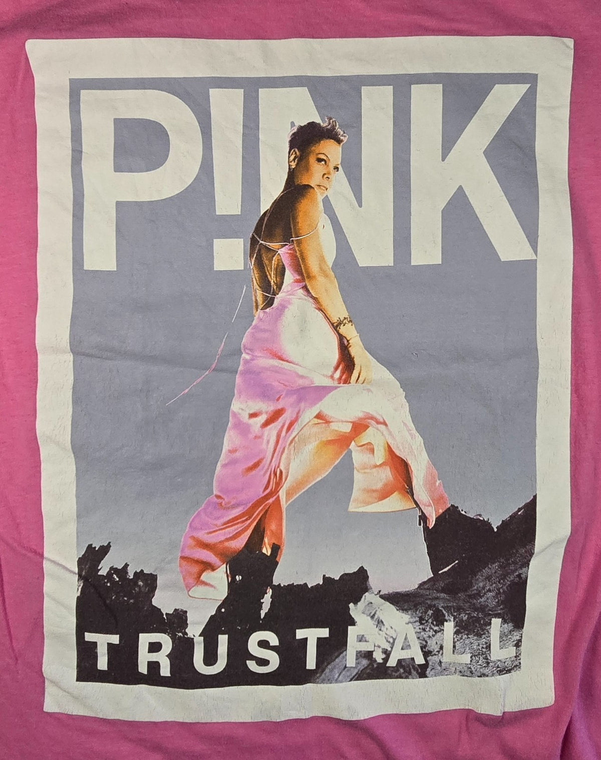 P!NK Trustfall T Shirt Medium M Pink 2023 Album Pop Music Double Sided Graphic