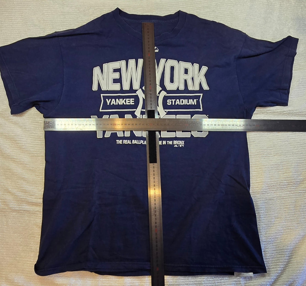 New York Yankees Majestic MLB T Shirt Yankee Stadium Baseball Navy Tee Size XL