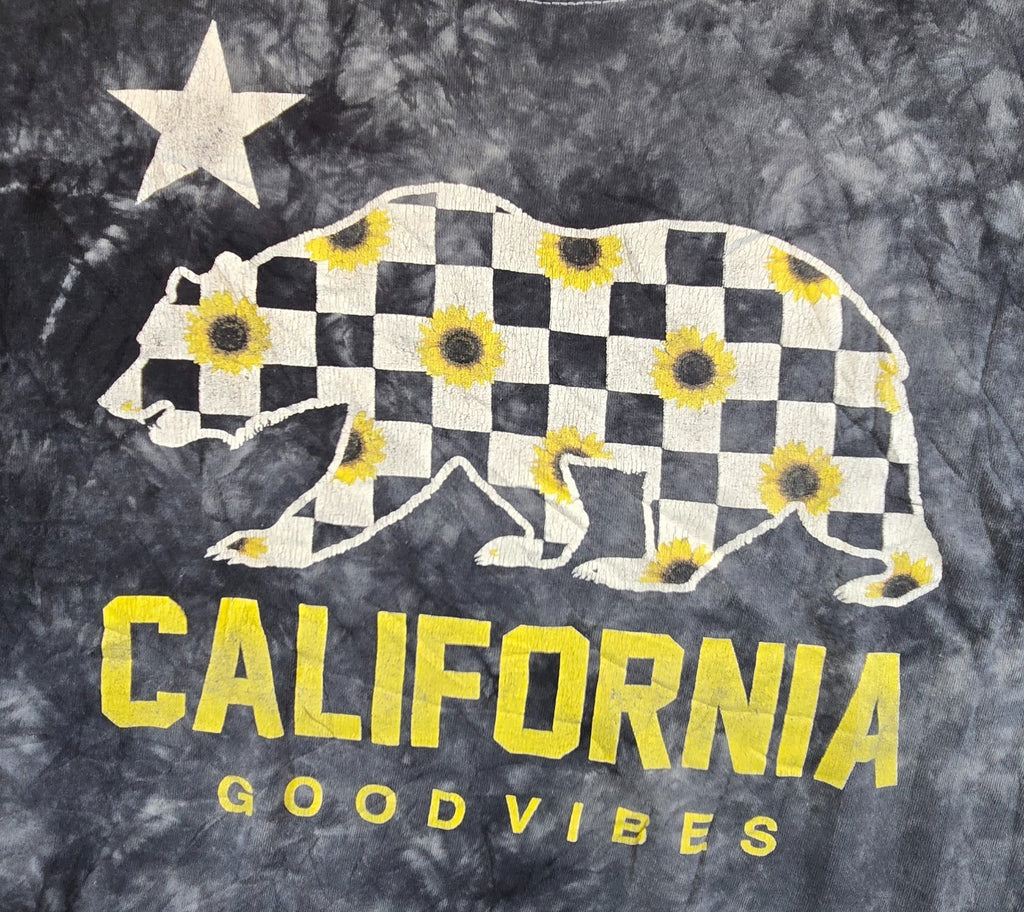 California Good Vibes T Shirt Large L Gildan Tie Dye Bear Sunflower Graphic