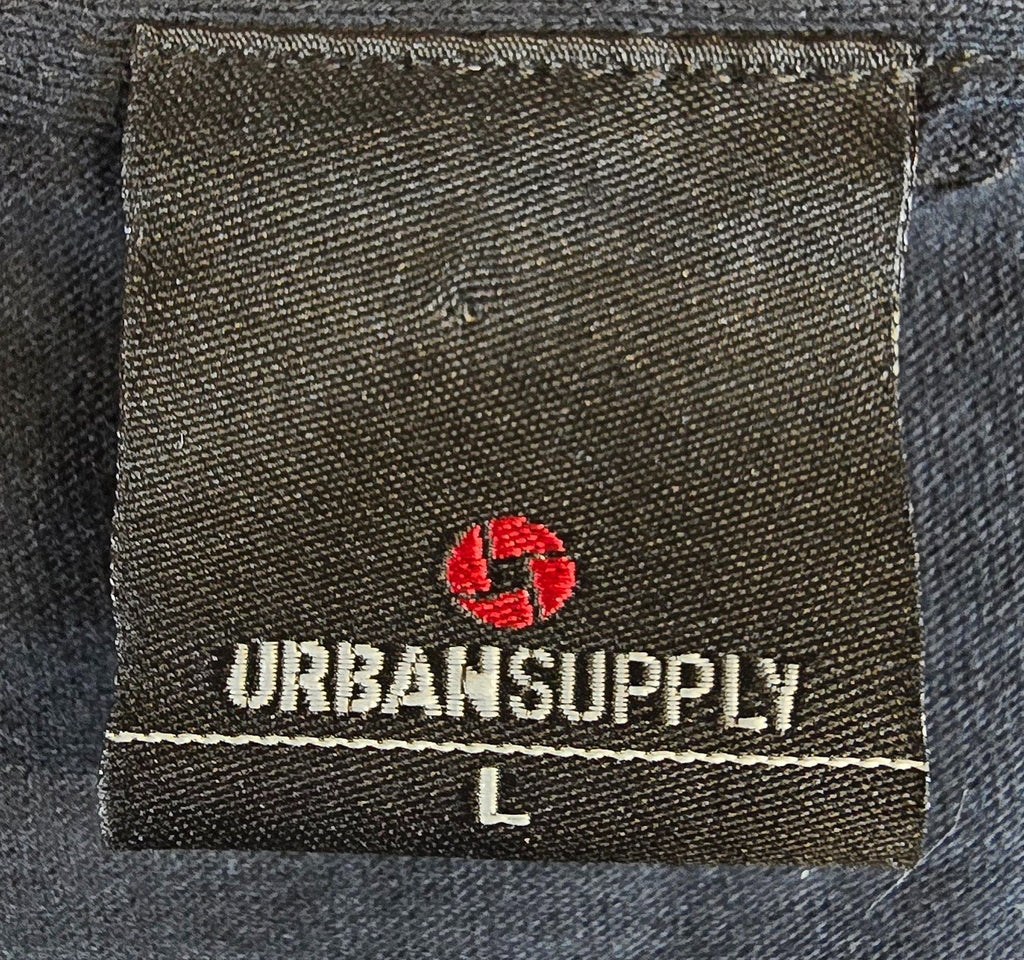 Urban Supply Saxon T Shirt Large L Black Eagle 1979 Heavy Metal Rock Band Tee