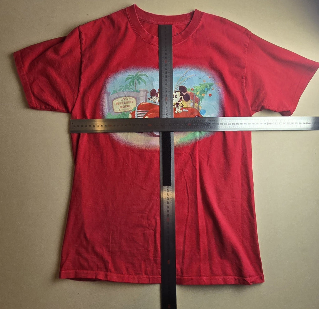 Disney DVC Merry Member Mixer 2016 Mickey & Minnie Red T-Shirt Size Medium